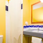 Hotel Bordeaux Aeroport 2*