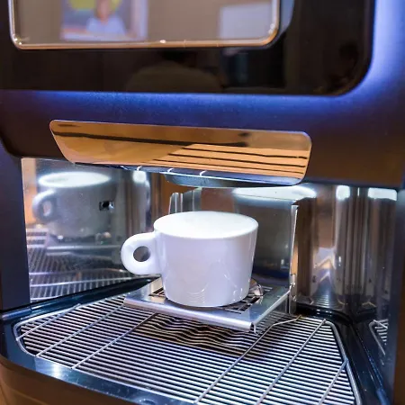 Bordeaux Aeroport Hotel 2*