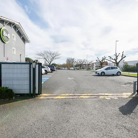 Bordeaux Aeroport Otel 2*