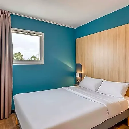 Hotel Bordeaux Aeroport